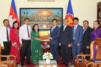 ទីក្រុង Can Tho ពូនជ្រំទំនាក់ទំនងសាមគ្គីភាពវៀតណាម - កម្ពុជា