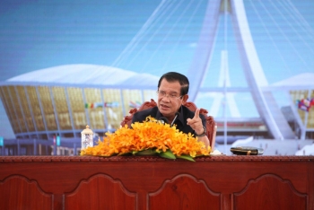 ប្រទេសកម្ពុជាទិញសព្វាវុធពីប្រទេសចិនដើម្បីពង្រឹងវិស័យកងទ័ពកម្ពុជា