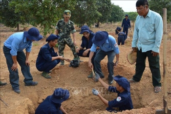 ដំណើរដោយមិនចេះនឿយហត់ដើម្បីស្វែងរកប្រយុទ្ធមិត្តដែលបានលះបង់ជីវិតនៅប្រទេសកម្ពុជា