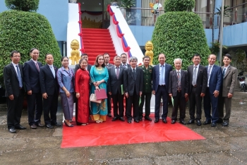 ព្រះរាជាណាចក្រកម្ពុជាដឹងគុណចំពោះគុណូបការៈរបស់អតីតឯកអគ្គរដ្ឋទូតលោក ង៉ូ ដៀន