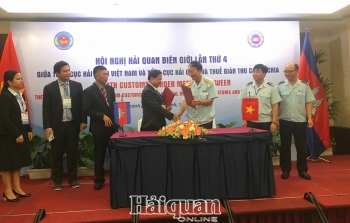 វៀតណាម - កម្ពុជាជំរុញកិច្ចសហប្រតិបត្តិការលើវិស័យពន្ធគយ