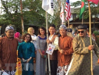 វៀតណាមបានចូលរួមមហោស្រពអន្តរជាតិនិងពិព័រណ៍សិល្បៈអន្តរជាតិនៅឥណ្ឌូនេស៊ី