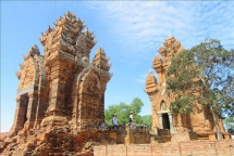 ប៉ម Po Klong Garai ជាទិសដៅទេសចរណ៍គួរឲ្យទាក់ទាញនៅខេត្ត Ninh Thuan