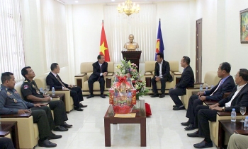 ប្រតិភូកម្ពុជាជាច្រើនបានអបអរសាទរយ៉ាងកក់ក្តៅចំពោះទិវាបុណ្យឯករាជ្យជាតិវៀតណាម