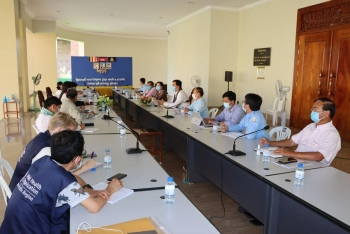 ក្រសួងសុខាភិបាលកម្ពុជាបង្កើនវិធានការគ្រប់គ្រងនិងទប់ស្កាត់នឹងជំងឺរាតត្បាត COVID-19 ក្នុងឱកាសបុណ្យភ្ជុំបិណ្ឌ