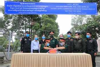 យោធភូមិភាគទី ៧ ប្រគល់ និងទទួលសិក្ខាកាមកម្ពុជាបន្ទាប់ពីបញ្ចប់ការធ្វើចត្តាឡីស័ក