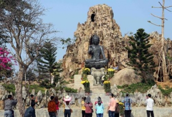ជំរុញការធ្វើដំណើរទេសចរណ៍ក្នុងស្រុកតាមរយៈកម្មវិធី “ទេសចរណ៍វៀតណាមប្រកបដោយសុវត្ថិភាពគួរឲ្យទាក់ទាញ”