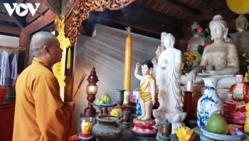 បង្គោលព្រំដែនអះអាងអធិបតេយ្យភាពនៃមាតុភូមិនៅ Truong Sa