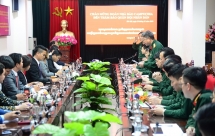 គណៈប្រតិភូក្រសួងព័ត៌មាននៃព្រះរាជាណាចក្រកម្ពុជា អញ្ជើញទៅទស្សនាកាសែតកងទ័ពប្រជាជនវៀតណាម