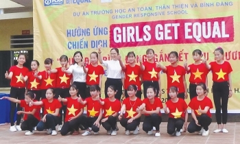 លោកស្រី ហ្វាមធូបា (Pham Thu Ba) - អ្នកគ្រប់គ្រងធនធានមនុស្ស និងអភិវឌ្ឍន៍គម្រោងអន្តរជាតិ (Plan International):  បញ្ហាចំនួន ៧ ដែលយើងត្រូវការការគាំទ្រ