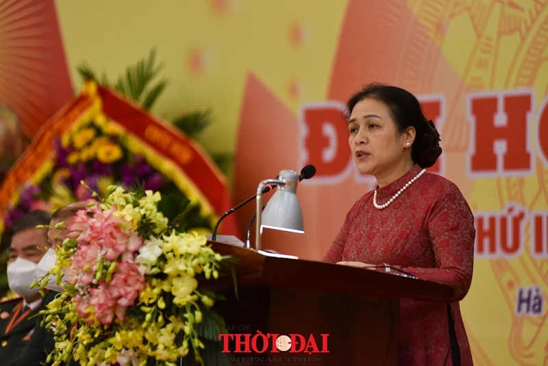 លោកស្រី Nguyen Phuong Nga ប្រធានសម្ព័ន្ធអង្គការមិត្តភាពវៀតណាម។