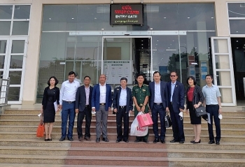វៀតណាម-កម្ពុជាបង្កើតលក្ខខណ្ឌអំណោយផលសម្រាប់ភ្ញៀវទេសចរក្នុងការធ្វើដំណើរតាមច្រកទ្វារព្រំដែនគោក