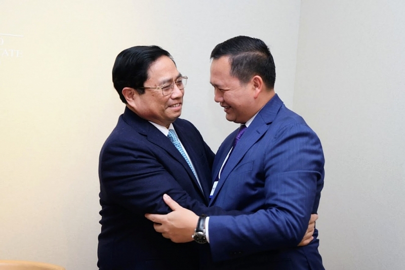 លោកនាយករដ្ឋមន្ត្រី Pham Minh Chinh ជួបជាមួយសម្តេចធិបតី ហ៊ុន ម៉ាណែត នាយករដ្ឋមន្ត្រីកម្ពុជា