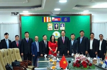 វៀតណាមតែងតែផ្តោតការយកចិត្តទុកដាក់លើការជួយឧបត្ថម្ភសហគមន៍អាណិកជនវៀតណាមនៅកម្ពុជា