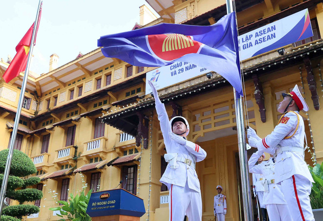 ៥៧ ឆ្នាំ​នៃ​ការ​បង្កើត​អាស៊ាន៖ ដំណើរ​នៃ​ការ​រួបរួម​គ្នា​ក្នុង​តំបន់ និង​ភាព​ធន់