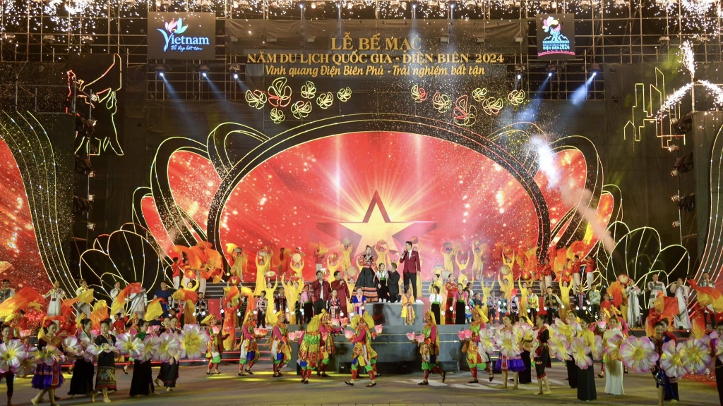 ទេសចរណ៍ Dien Bien ទាក់ទាញភ្ញៀវទេសចរជាង ១.៨ លាននាក់នៅឆ្នាំនេះ