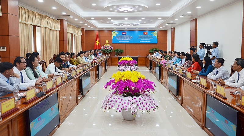 ទិដ្ឋភាពនៃជំនួប