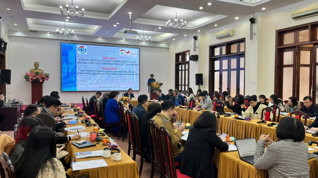 សម្ពាធ​ក៏​ជា​កម្លាំង​ចលករ ជំរុញ​​​សេដ្ឋកិច្ច​វៀតណាម​ឈាន​ចូល​យុគ្គសម័យ​​ថ្មី​