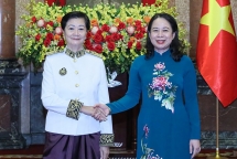ប្រធានរដ្ឋស្តីទីវៀតណាម អញ្ជើញទទួលជួបឯកអគ្គរដ្ឋទូតកម្ពុជា ស្វីស និងម៉ាឡេស៊ីមកជូនសារតាំង