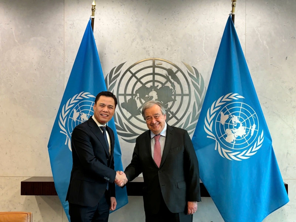 លោក Dang Hoang Giang និងលោក Antonio Guterres 