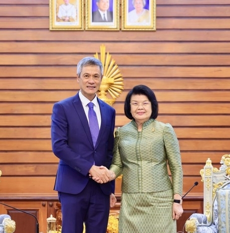 សម្តេចមហារដ្ឋសភាធិការធិបតី ឃួន សុដារី និងលោក Nguyen Minh Vu ឯកអគ្គរដ្ឋទូតវៀតណាមប្រចាំនៅកម្ពុជា