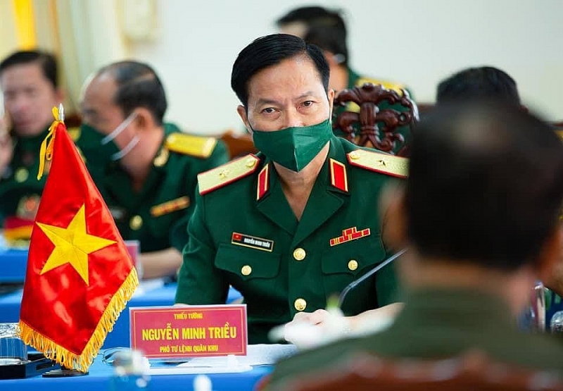ឧ​ត្ត​ម​សេនីយ៍​ត្រី ង្វៀន មិញ​ជៀវ មេបញ្ជាការរង យោធភូមិភាគ​ទី​៩ នៃ​កងទ័ព​ប្រជាជន​វៀតណាម
