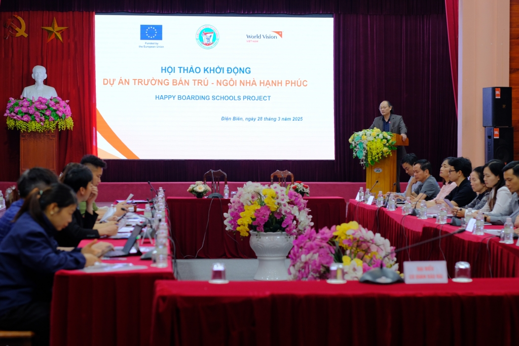 WVIV បង្កើត "សាលាបន្តរៀន - ផ្ទះនៃសុភមង្គល" សម្រាប់សិស្សខេត្តឌៀនបៀន