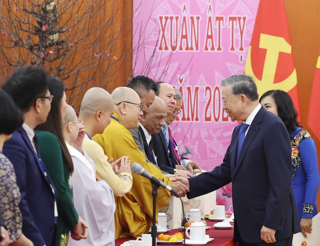 សហគមន៍ជនជាតិវៀតណាមនៅក្រៅប្រទេស និងទីក្រុងហូជីមិញចូលទៅក្នុងយុគសម័យនៃការរីកចម្រើន