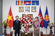 ពង្រឹង​មូលដ្ឋាន​គ្រឹះ​រឹងមាំ​ដើម្បី​ពង្រឹង​មិត្តភាព​រវាង​យុវជន​វៀតណាម និង​កម្ពុជា