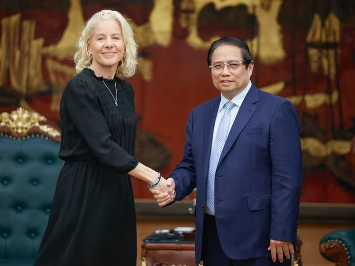 ក្រុមហ៊ុនស៊ុយអែត ពង្រឹងកិច្ចសហប្រតិបត្តិការ ដើម្បីវៀតណាមទៅជាមជ្ឈមណ្ឌលនៃប្រព័ន្ធអេកូឡូស៊ីវាយនភណ្ឌ កាត់ដេរសកល