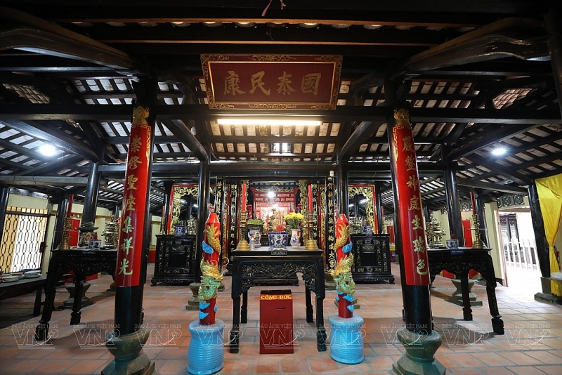 បន្ទាប់ពីការជួស​ជុលជាច្រើន​លើក​ វិហារ​ ថុង​តីហោយ​ (Thong Tay Hoi) បាន​ក្លាយ​ជា​កេរដំណែល​ស្ថាបត្យកម្ម​សិល្បៈ​ វប្បធម៌ ​ប្រវត្តិសាស្រ្ត​ថ្នាក់ជាតិ​។​