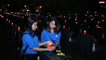 យុវវ័យ​វៀតណាមទូទាំងប្រទេសអុជ​​ភ្លើង​​ទៀនសម្ដែងការដឹងគុណចំពោះ​​បណ្តា​​​​វីរៈយុទ្ធជនពលី