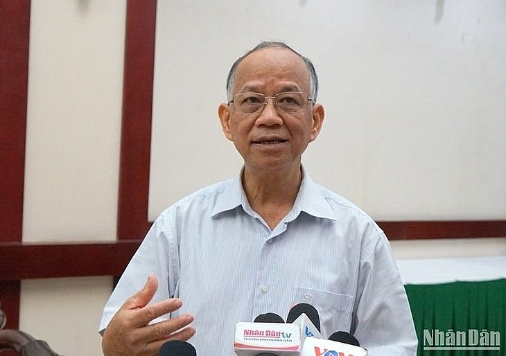សេដ្ឋវិទូ លោកបណ្ឌិត Nguyen Minh Phong។ រូបថត៖ Trung Hung