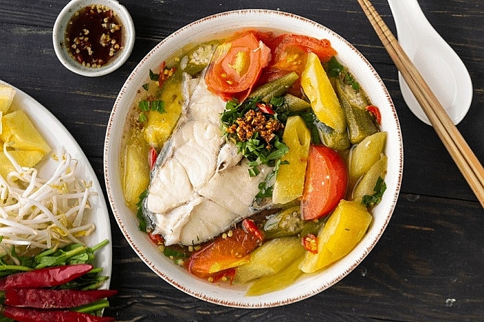 សម្លម្ជូរត្រីវៀតណាមជាប់ចំណាត់ថ្នាក់លេខ ១០ ក្នុងបញ្ជីមុខម្ហូបត្រីឆ្ងាញ់បំផុតទាំង១០០ក្នុងពិភពលោក។