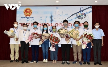 វៀតណាមដណ្តើមបានមេដាយមាស ៣ គ្រឿងនៅព្រឹត្តិការណ៍អូឡាំពិកគីមីវិទ្យាអន្តរជាតិឆ្នាំ ២០២១