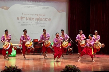 បើកពិធីសប្តាហ៍វប្បធម៌វៀតណាមនៅកម្ពុជា
