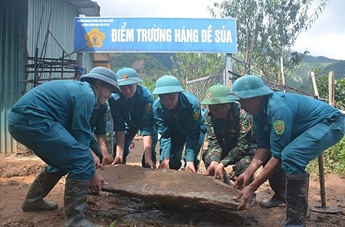 វៀតណាម៖ ជួយប្រជាពលរដ្ឋនៅតំបន់រងគ្រោះដោយទឹកជំនន់