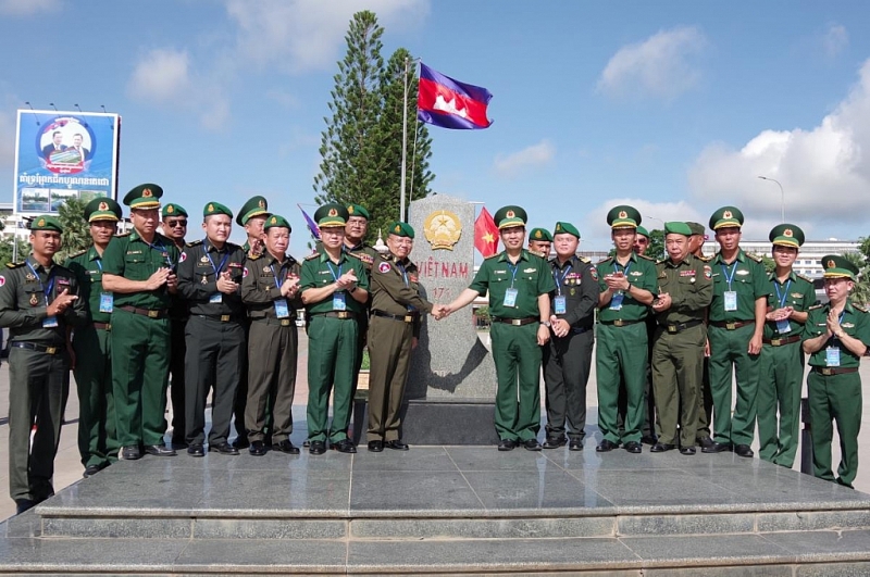 កម្មវិធីជួបប្រាស្រ័យនាយទាហានវ័យក្មេងនៃកងទ័ពការពារព្រំដែនវៀតណាម ជាមួយ​នាយទាហានវ័យក្មេងនៃកងទ័ពជើងគោក និងកងរាជអាវុធហត្ថ នៃកងយោធពលខេមរភូមិន្ទ