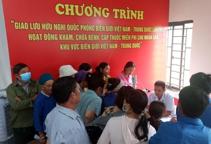 មនោសញ្ចេតនានៅតំបន់ព្រំដែន Muong Khuong​​ (វៀតណាម)
