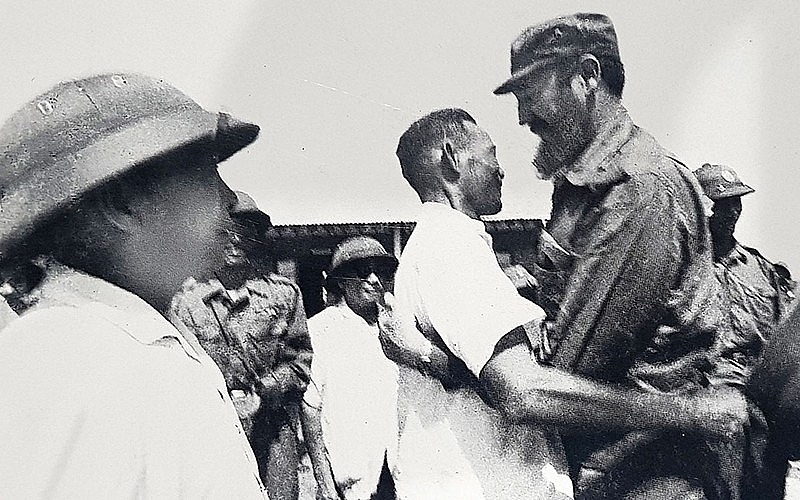 បន្ទាប់ពី លោក Fidel ត្រលប់ទៅស្រុកកំណើតរបស់គាត់វិញគឺ Quang Tri៖ ៥០ ឆ្នាំនៃការចងចាំនិងឆ្លុះបញ្ចាំង