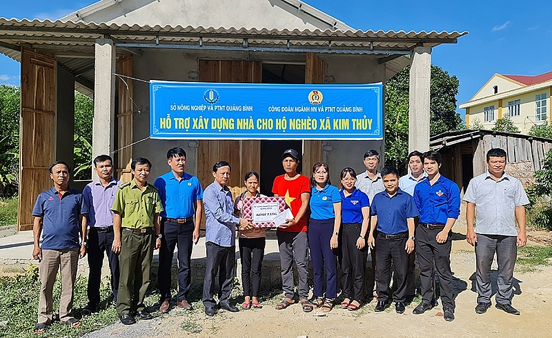 រូបថតឧទាហរណ៍