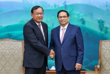 នាយករដ្ឋមន្ត្រីវៀតណាមអញ្ជើញទទួលជួបលោក ប្រាក់ សុខុន ប្រធានគណៈទាក់ទងបរទេសនៃគណៈកម្មាធិការកណ្ដាលគណបក្សប្រជាជនកម្ពុជា