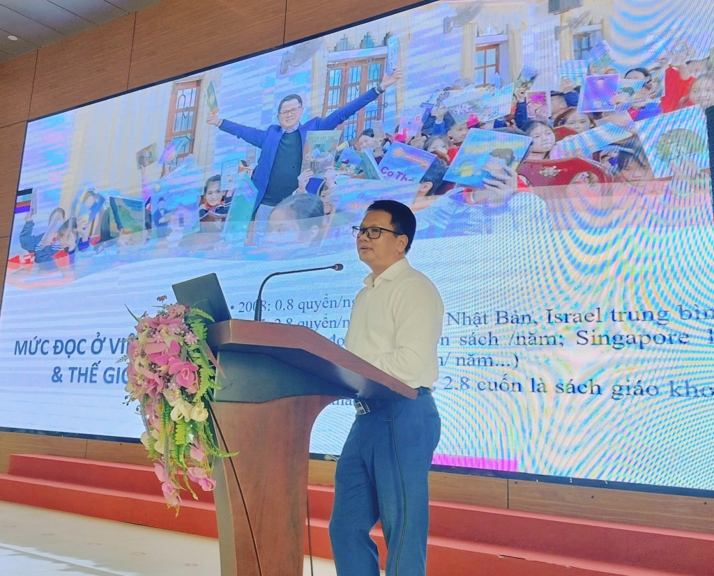 Zhi Shan Foundation៖ លើក​កម្ពស់​ចលនា​អំណាន​នៅ​តាម​សាលា​ក្នុង​ខេត្ត Nghe An