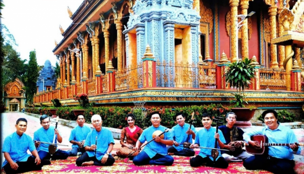 ពង្រឹងការអភិរក្ស និងអភិវឌ្ឍន៍សិល្បៈប្រពៃណីរបស់ជនជាតិខ្មែរ