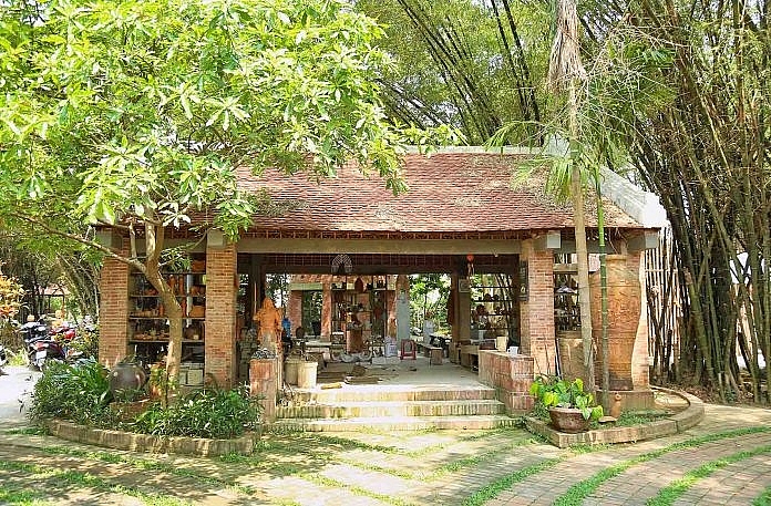 ទស្សនាទីប្រជុំជនបុរាណហូយអាន (Hoi An) កុំភ្លេចទៅទស្សនាភូមិស្មូន Thanh Ha ដែលមានអាយុជាង ៥០០ ឆ្នាំ ទស្សនាទីប្រជុំជនបុរាណហូយអាន (Hoi An) កុំភ្លេចទៅទស្សនាភូមិស្មូន Thanh Ha ដែលមានអាយុជាង ៥០០ ឆ្នាំ