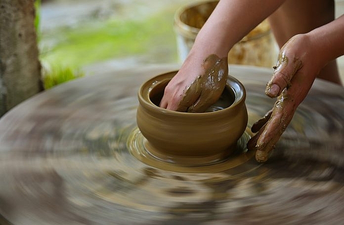 ទស្សនាទីប្រជុំជនបុរាណហូយអាន (Hoi An) កុំភ្លេចទៅទស្សនាភូមិស្មូន Thanh Ha ដែលមានអាយុជាង ៥០០ ឆ្នាំ ទស្សនាទីប្រជុំជនបុរាណហូយអាន (Hoi An) កុំភ្លេចទៅទស្សនាភូមិស្មូន Thanh Ha ដែលមានអាយុជាង ៥០០ ឆ្នាំ