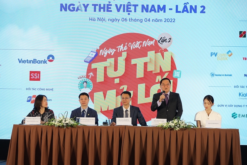 Vietnam Card ថ្ងៃទី 2: នាំមកនូវការទូទាត់ដោយគ្មានសាច់ប្រាក់ដល់យុវជន ទិវាកាតវៀតណាមលើកថ្ងៃទី២៖ នាំមកនូវការទូទាត់ដោយគ្មានសាច់ប្រាក់ដល់យុវជន