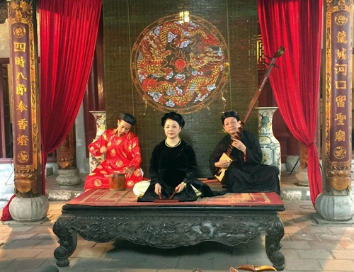 ទីក្រុងហាណូយខិតខំអភិរក្សចម្រៀងទ្រូ (Ca Tru)