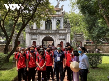 SEA Games 31 អត្តពលិកមកពីជុំវិញពិភពលោកមានចិត្តចង់ទៅលេងតំបន់ទេសចរណ៍ល្បីៗរបស់វៀតណាម