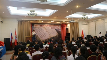 ប្រគល់រង្វាន់ការប្រកួតអូឡាំពិកភាសារុស្ស៊ីដល់សិស្សនិងនិស្សិតវៀតណាម